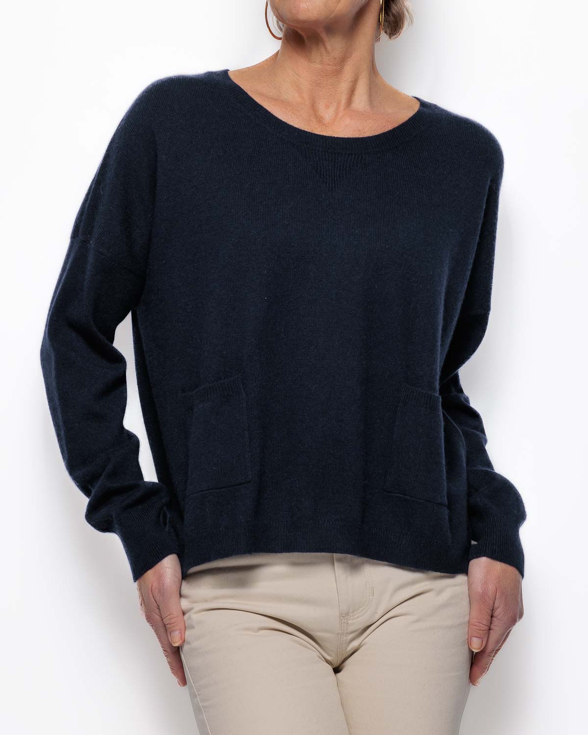 Caroline Cashmere Twin Pocket Sweater in Navy