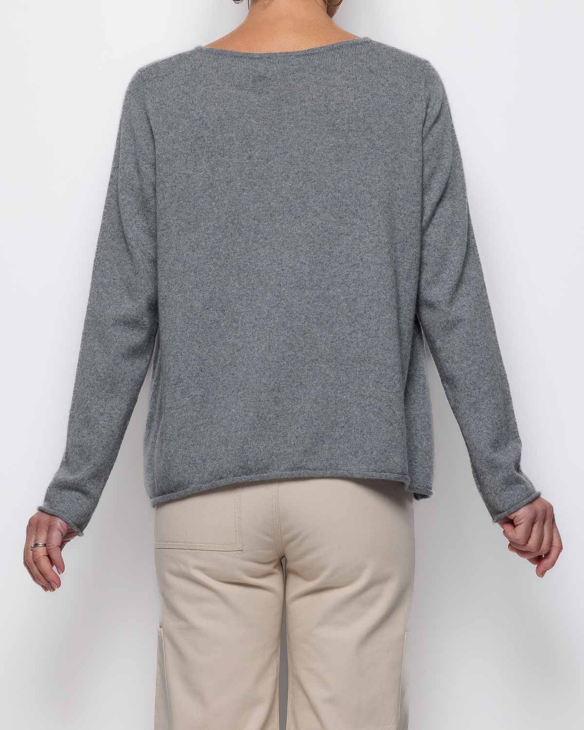 Caroline Cashmere VB Sweater in Mid Grey