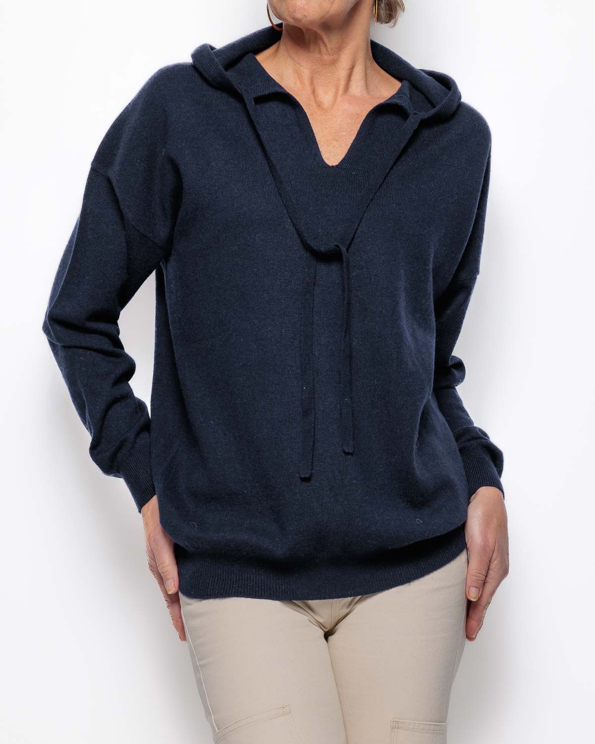 Caroline Cashmere Milan Hoodie in Navy