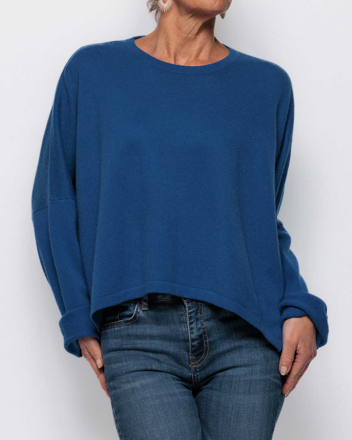 Caroline Cashmere Cropped Crewneck Sweater in Cobalt