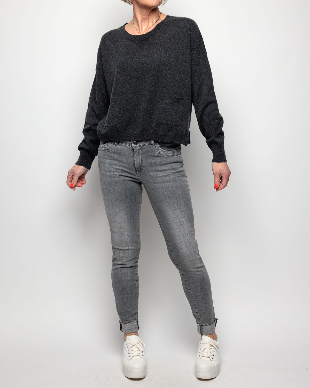 Caroline Cashmere Twin Pocket Sweater in Charcoal